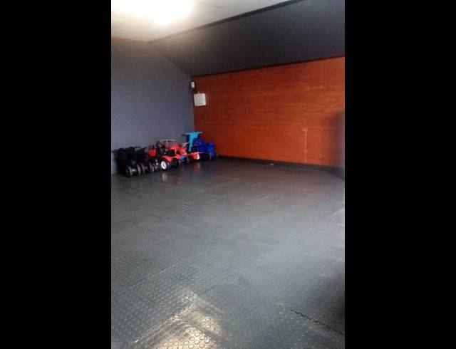 1 BEDROOM PROPERTY TO RENT IN KENSINGTON